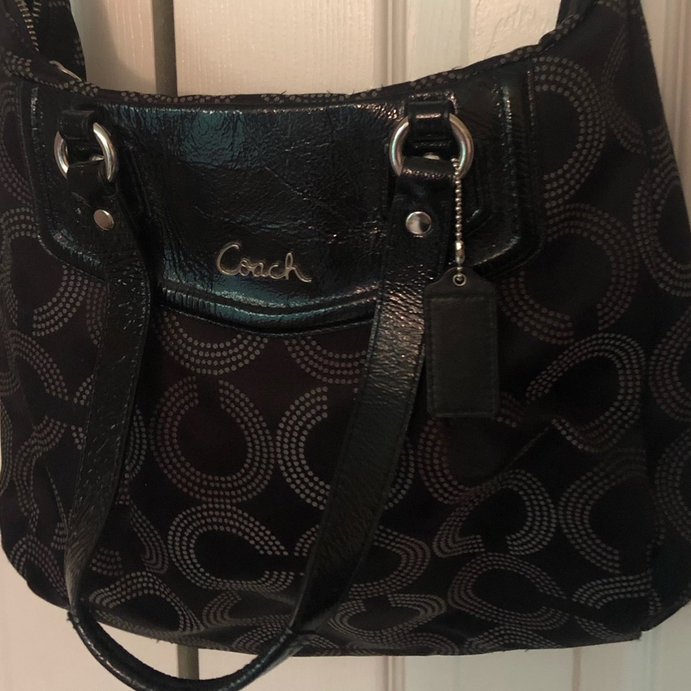 COACH HANDBAG - Picture 2 of 3